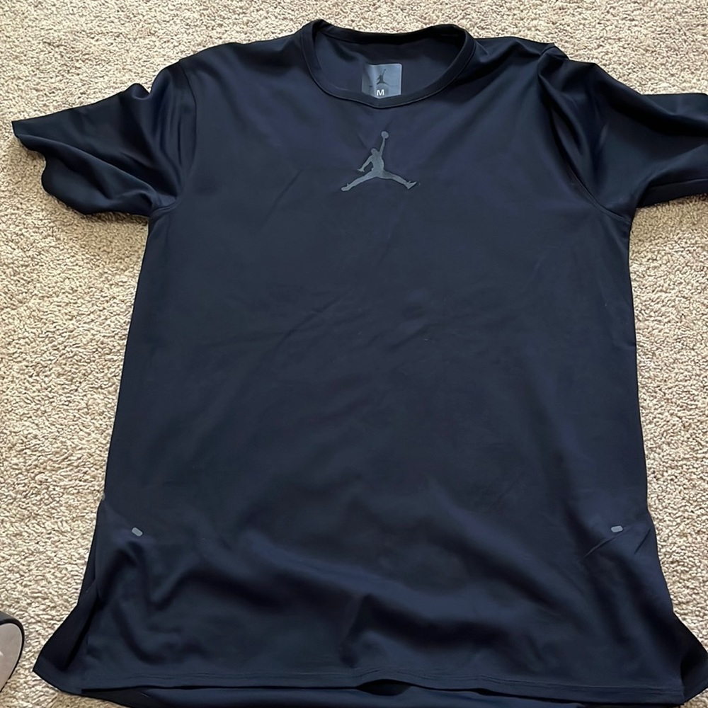 Black Jordan’s Dri fit T-shirt